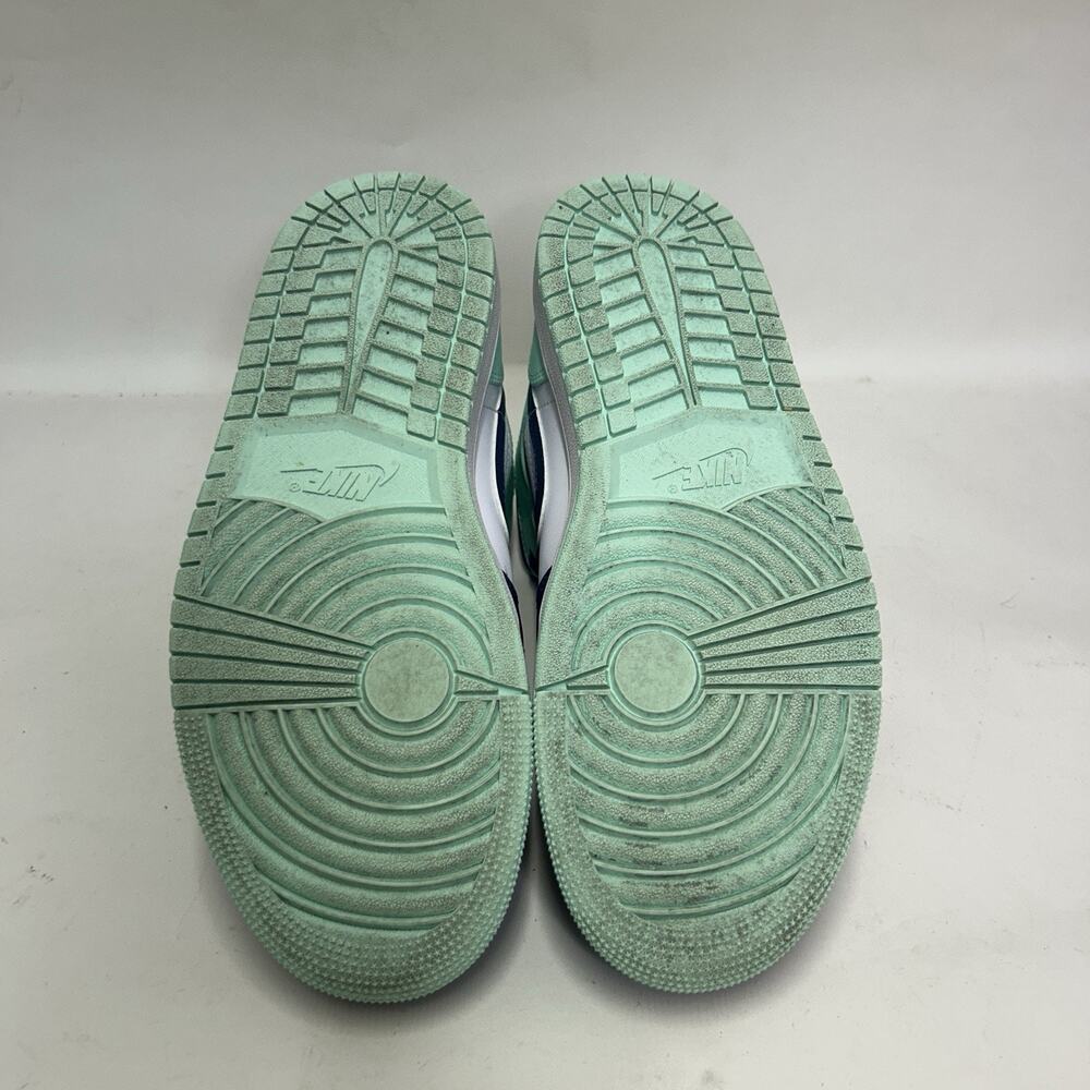 Nike Air Jordan 1 Retro Mid “Blue Mint Mystic Navy White” - Picture 7 of 8